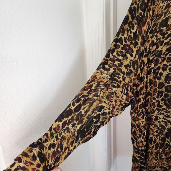 The Avenue Womens sz 26/28 Blouse Animal Print Button Front Leopard Cheetah Vtg - Picture 9 of 15